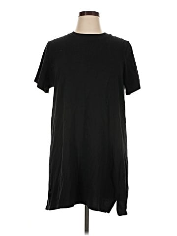 Old Navy Casual Dress (view 1)