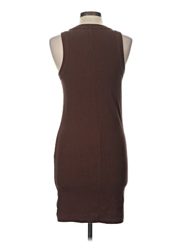 Old Navy Casual Dress (view 2)