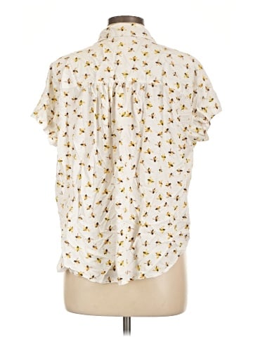 Jane and Delancey Short Sleeve Blouse (view 2)