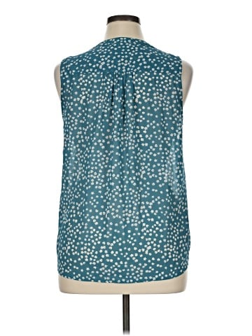Fun2Fun Sleeveless Blouse (view 2)