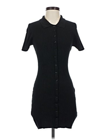 Urban Outfitters Casual Dress (view 1)