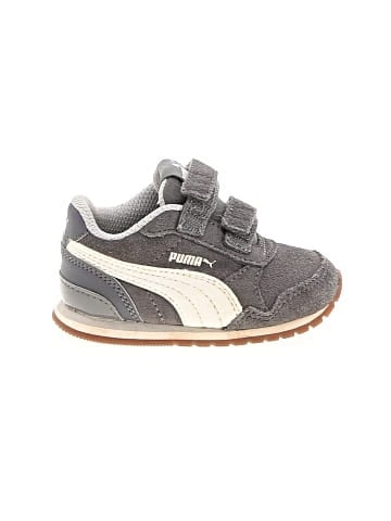 Puma Sneakers (view 1)