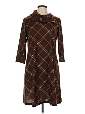 Sandra Darren Casual Dress (view 1)