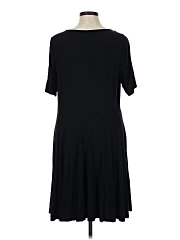 Ava & Viv Casual Dress (view 2)