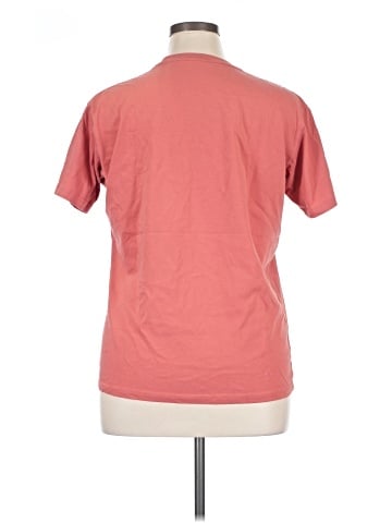 Uniqlo Short Sleeve T-Shirt (view 2)