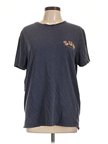 Lee Short Sleeve T-Shirt (view 1)