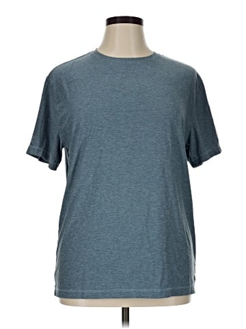 Vuori Short Sleeve T-Shirt (view 1)