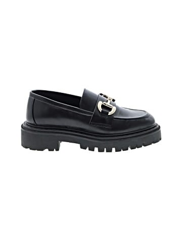 H&M Flats (view 1)