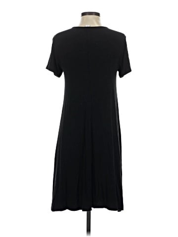 Old Navy Casual Dress (view 2)