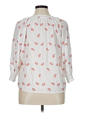 Market and Spruce 3/4 Sleeve Button-Down Shirt (view 2)