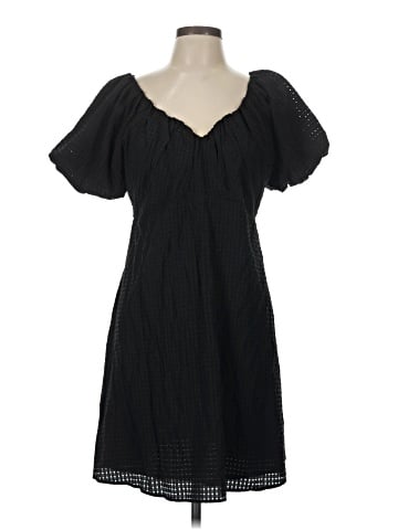 Old Navy Casual Dress (view 1)