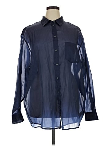 Gap Long Sleeve Button-Down Shirt (view 1)