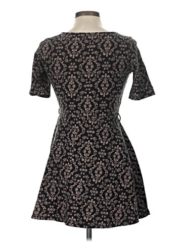 Forever 21 Casual Dress (view 2)
