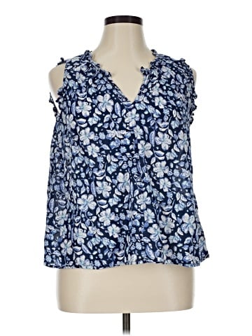 Vineyard Vines Tank Top (view 1)