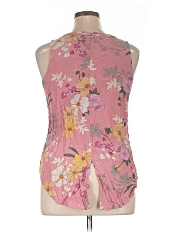 Sanctuary Sleeveless Blouse (view 2)