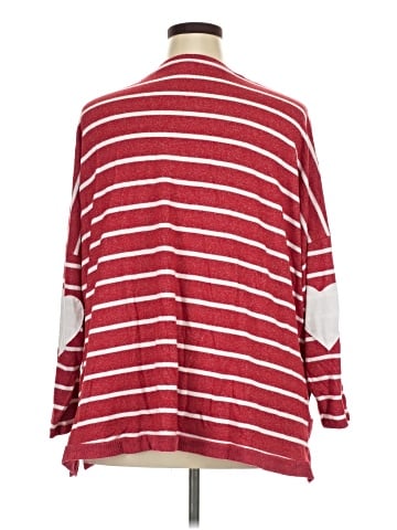 Maurices 3/4 Sleeve T-Shirt (view 2)