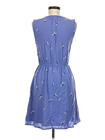 Old Navy Casual Dress (view 2)
