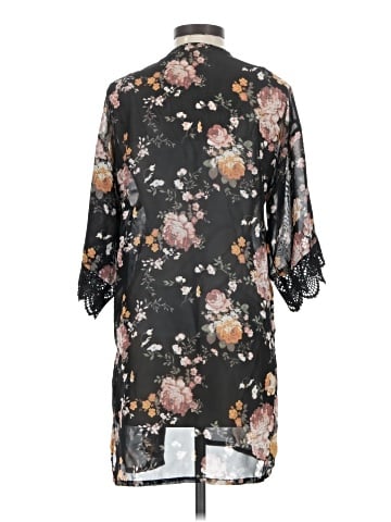 Wallflower Kimono (view 2)