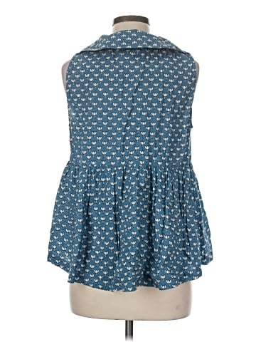 Ivy Jane Sleeveless Blouse (view 2)