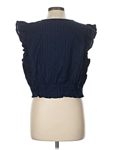 Old Navy Sleeveless Blouse (view 2)