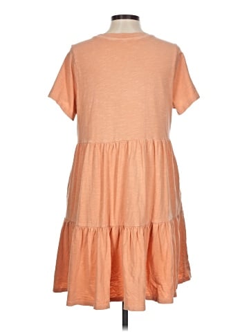 Old Navy Casual Dress (view 2)