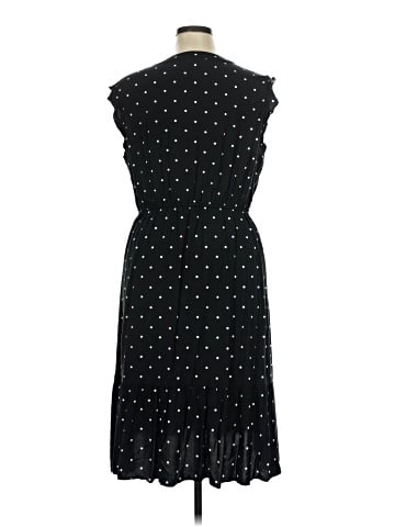 Old Navy Cocktail Dress (view 2)