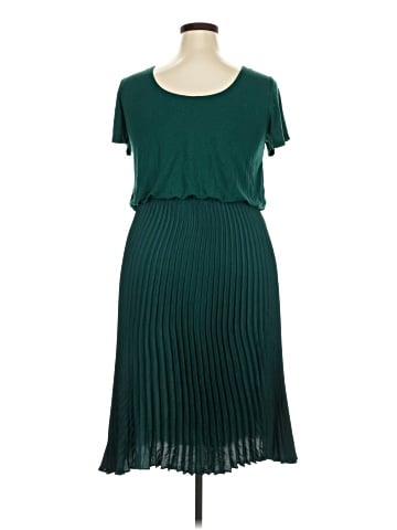Ann Taylor LOFT Casual Dress (view 2)