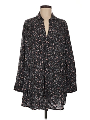 Festi 3/4 Sleeve Blouse (view 1)