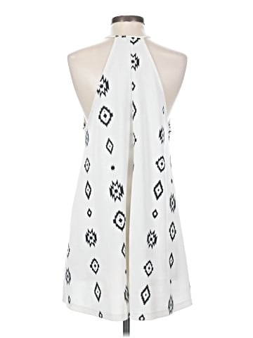 Trafaluc by Zara Casual Dress (view 2)