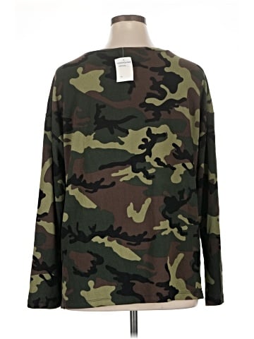 Sanctuary Pullover Sweater (view 2)