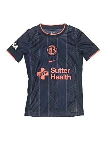 Nike Active T-Shirt (view 1)