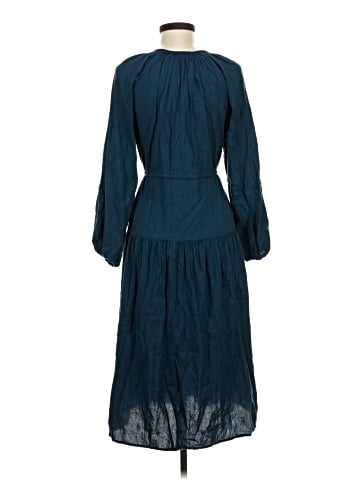 Old Navy Casual Dress (view 2)
