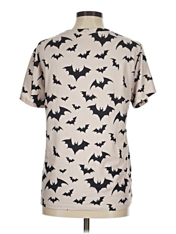Shein Short Sleeve T-Shirt (view 2)