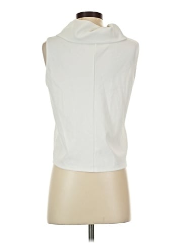 Zara Sleeveless T-Shirt (view 2)