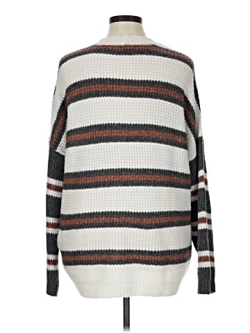 American Eagle Outfitters Pullover Sweater (view 2)