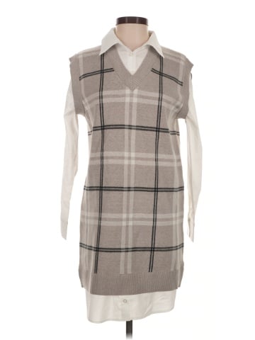 Tahari Sleeveless Top (view 1)
