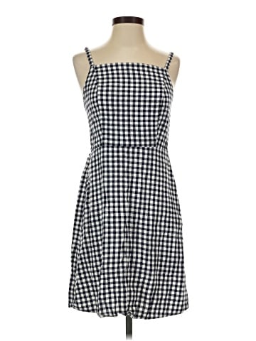 Old Navy Casual Dress (view 1)