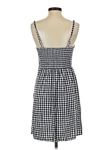 Old Navy Casual Dress (view 2)