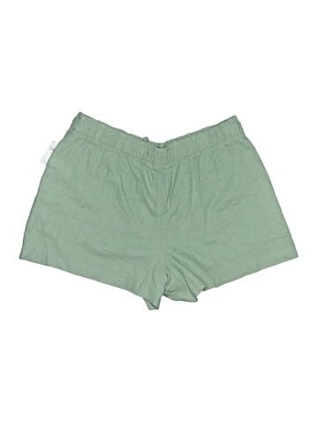 Gap Shorts (view 2)