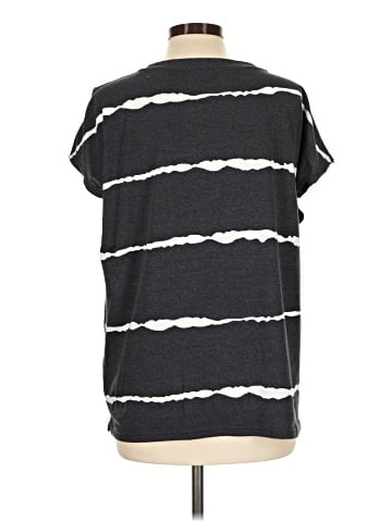 Unbranded Short Sleeve T-Shirt (view 2)
