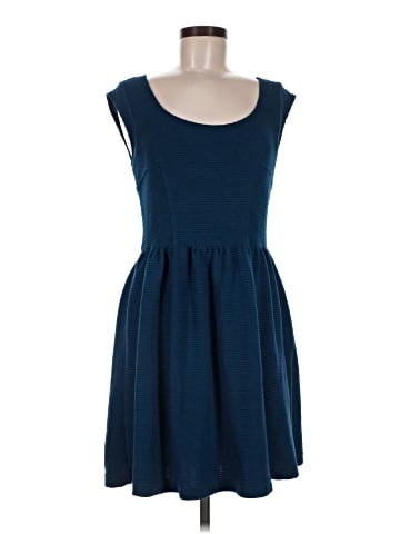 American Eagle Outfitters Casual Dress (view 1)