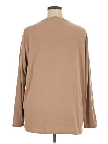 Trendy Queen Long Sleeve T-Shirt (view 2)
