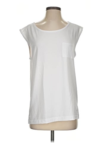 Gap Fit Sleeveless T-Shirt (view 1)