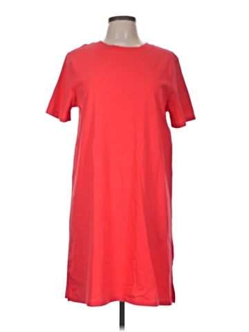 Old Navy Casual Dress (view 1)