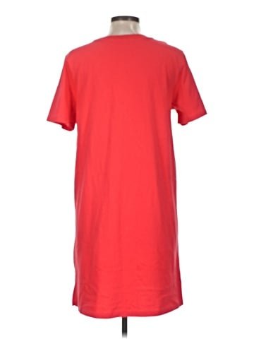 Old Navy Casual Dress (view 2)