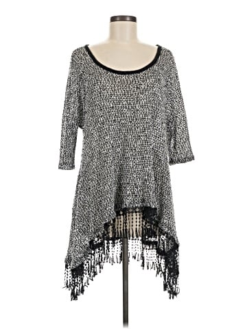 Moon Collection 3/4 Sleeve Top (view 1)