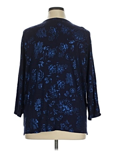 Chico's 3/4 Sleeve T-Shirt (view 2)