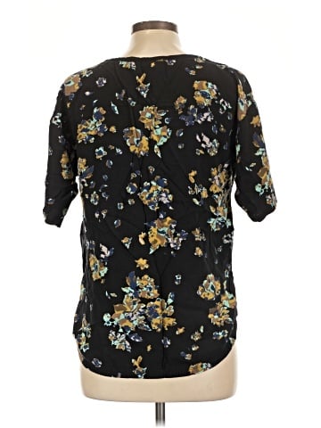 Lole Short Sleeve Blouse (view 2)