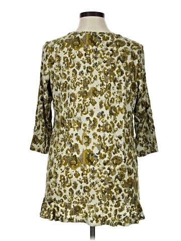 LOGO by Lori Goldstein 3/4 Sleeve Blouse (view 2)