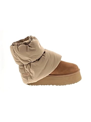 Ugg Boots (view 1)